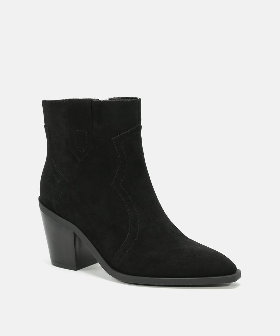 Botines cowboy  tac&oacute;n